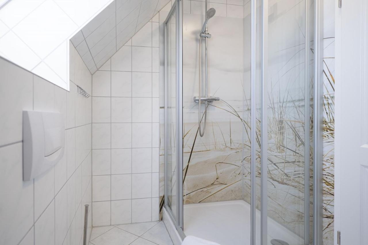 Ferienwohnung Lee Ost 2 3 Дирхаген Экстерьер фото
